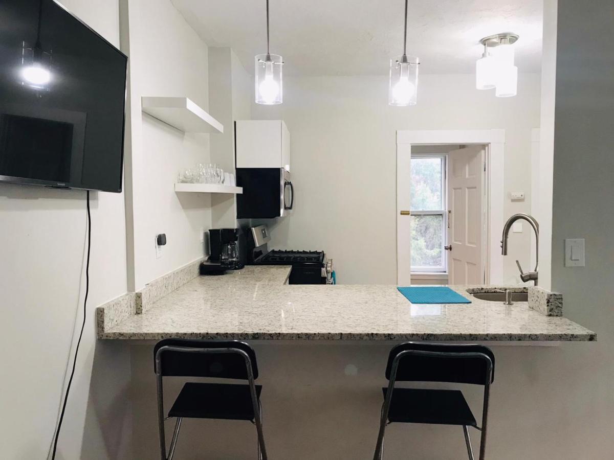 Renovated, 10 Min From The City Boston Bagian luar foto
