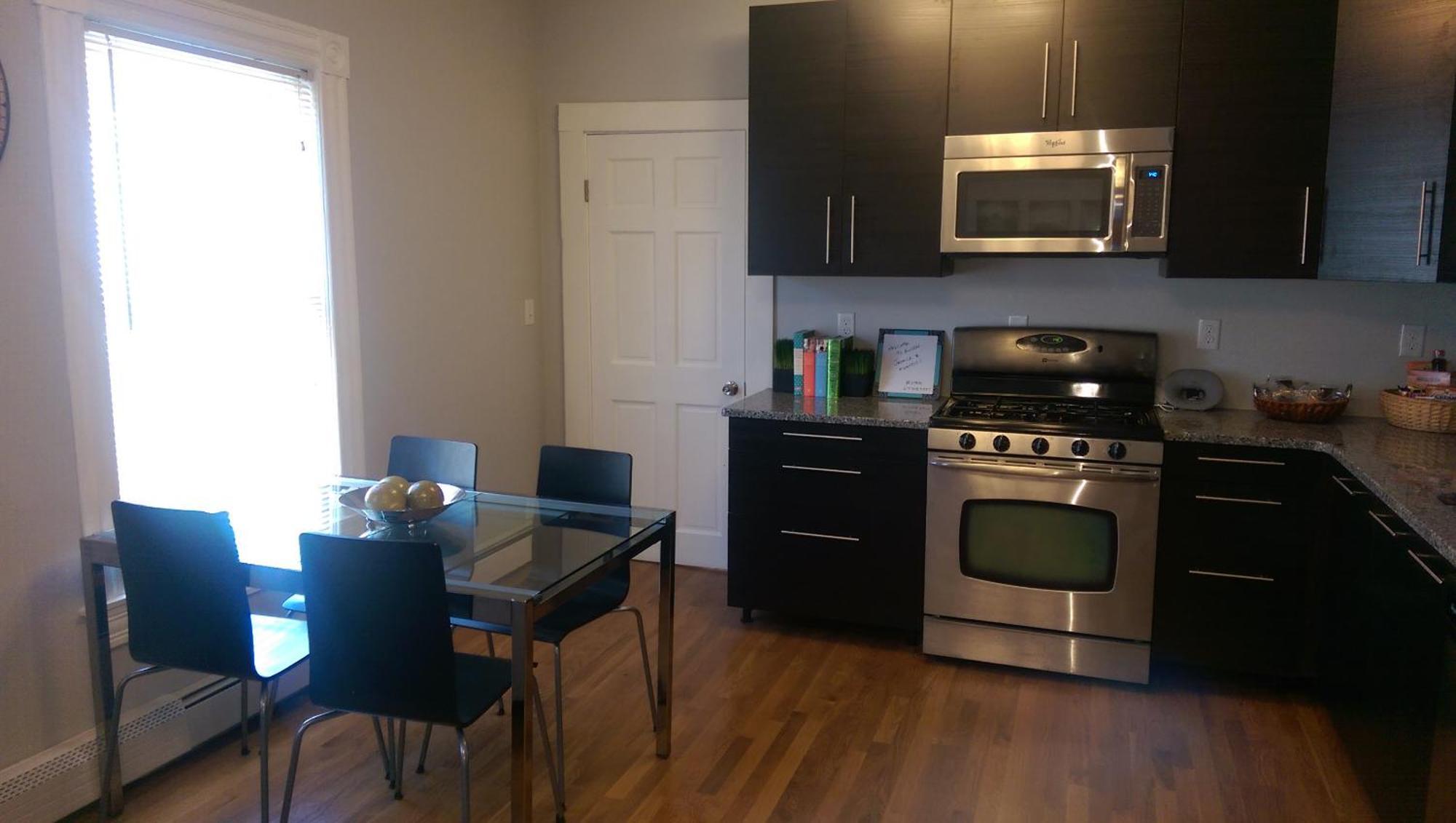 Renovated, 10 Min From The City Boston Ruang foto