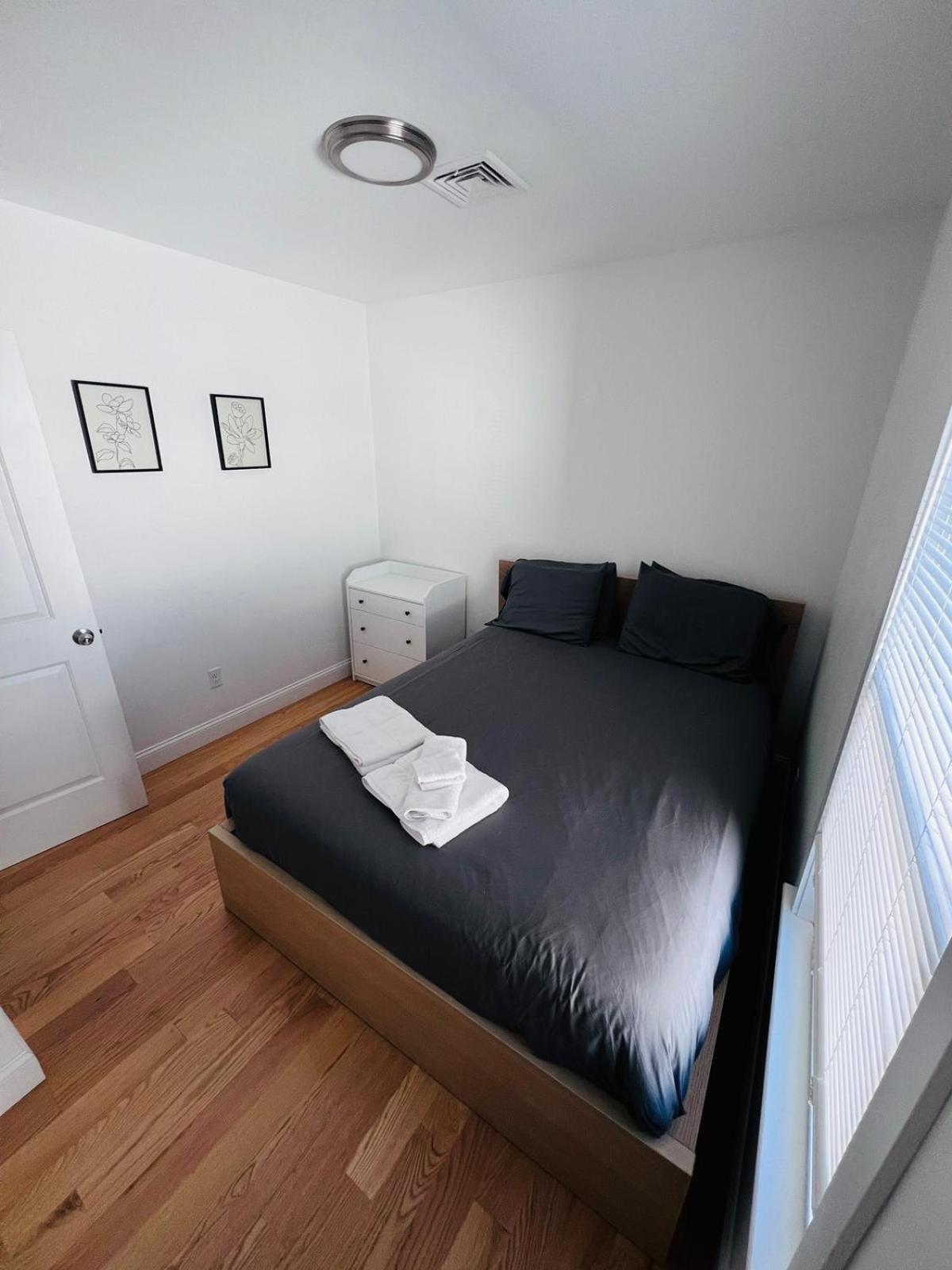 Renovated, 10 Min From The City Boston Bagian luar foto